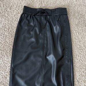 Steve Madden Black Faux Leather Pencil Skirt